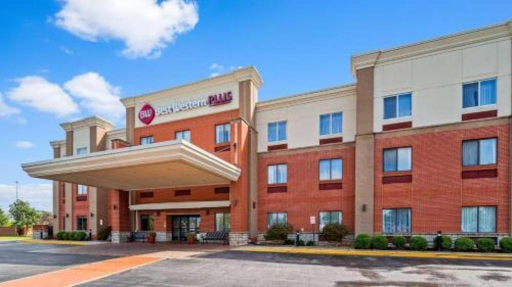 Best Western Plus Olathe Hotel Екстериор снимка