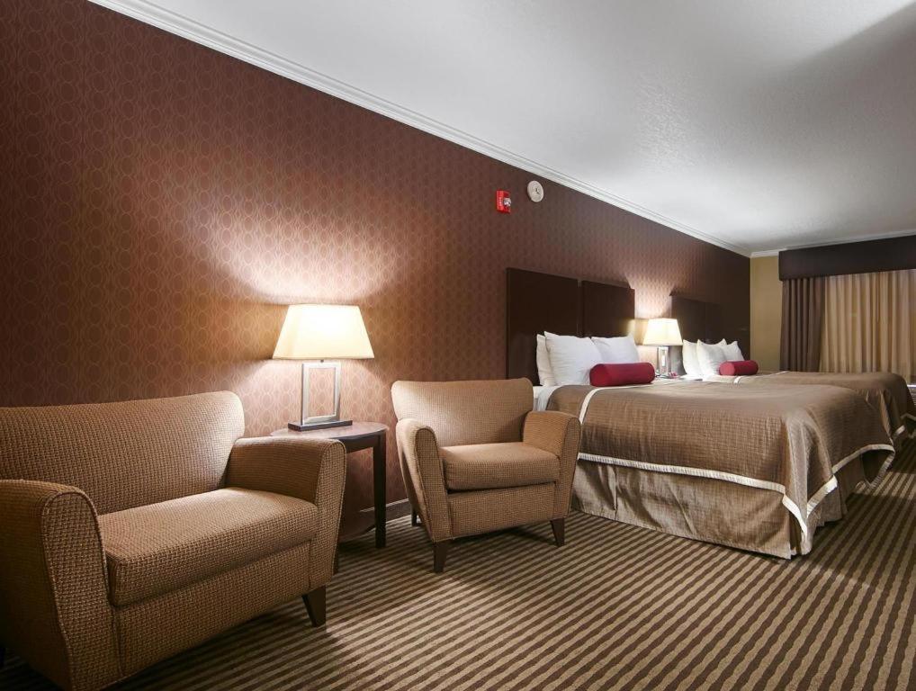 Best Western Plus Olathe Hotel Екстериор снимка